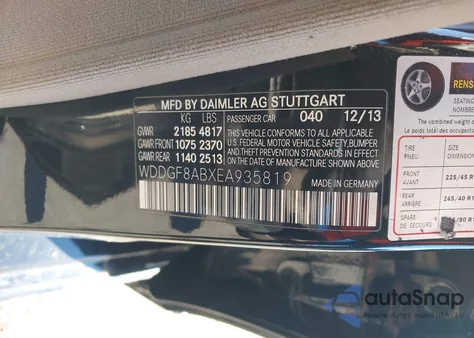 2014 Mercedes-Benz C 300 Sport 4Matic z USA, uszkodzony, nr VIN WDDGF8ABXEA935819